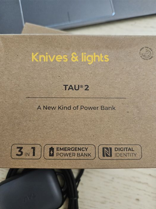 TAU 2 Rollingsquare, міні повербанк на 2000mah