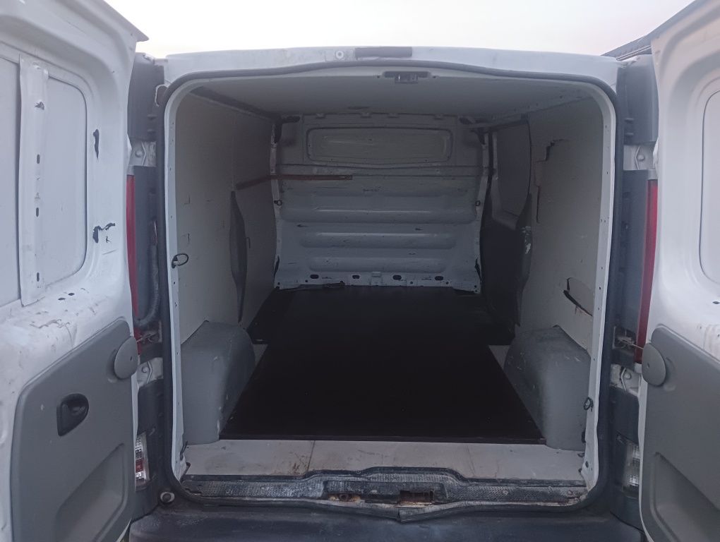 Opel Vivaro 2.0, 2008