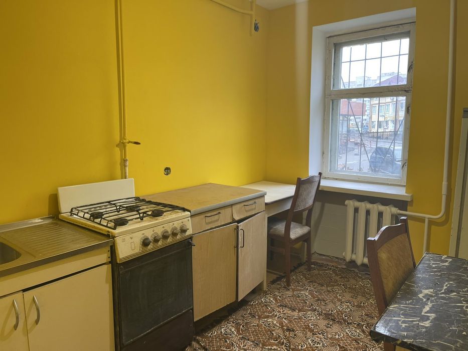 Оренда 2-квартири район Варшавського ринку.