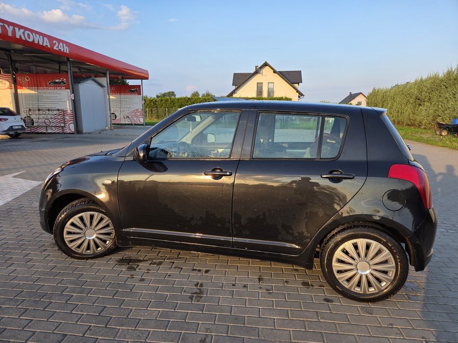 Suzuki Swift 1.3 benzyna, doinwestowane