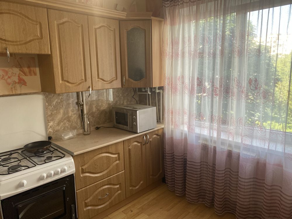 Продам 2кім 4/9 Автономне опалення вул.Колосовського 10