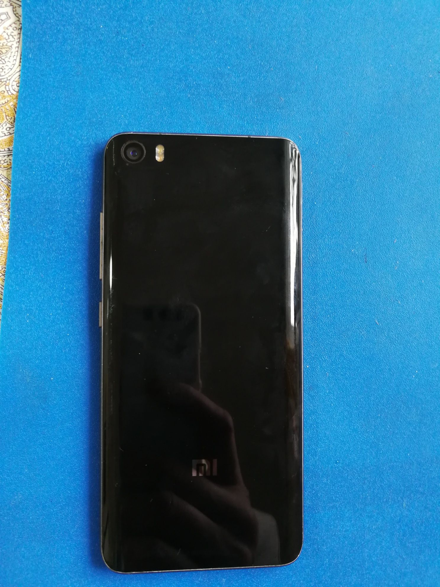 Продам Xiaomi mi 5