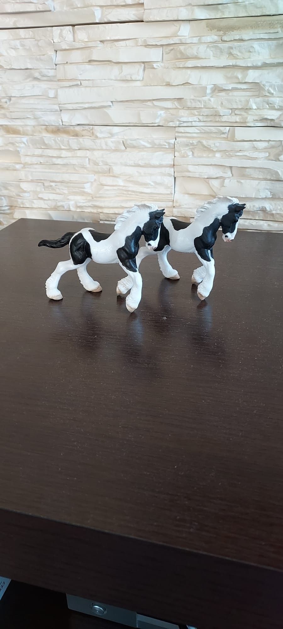Figurki koni Colecta