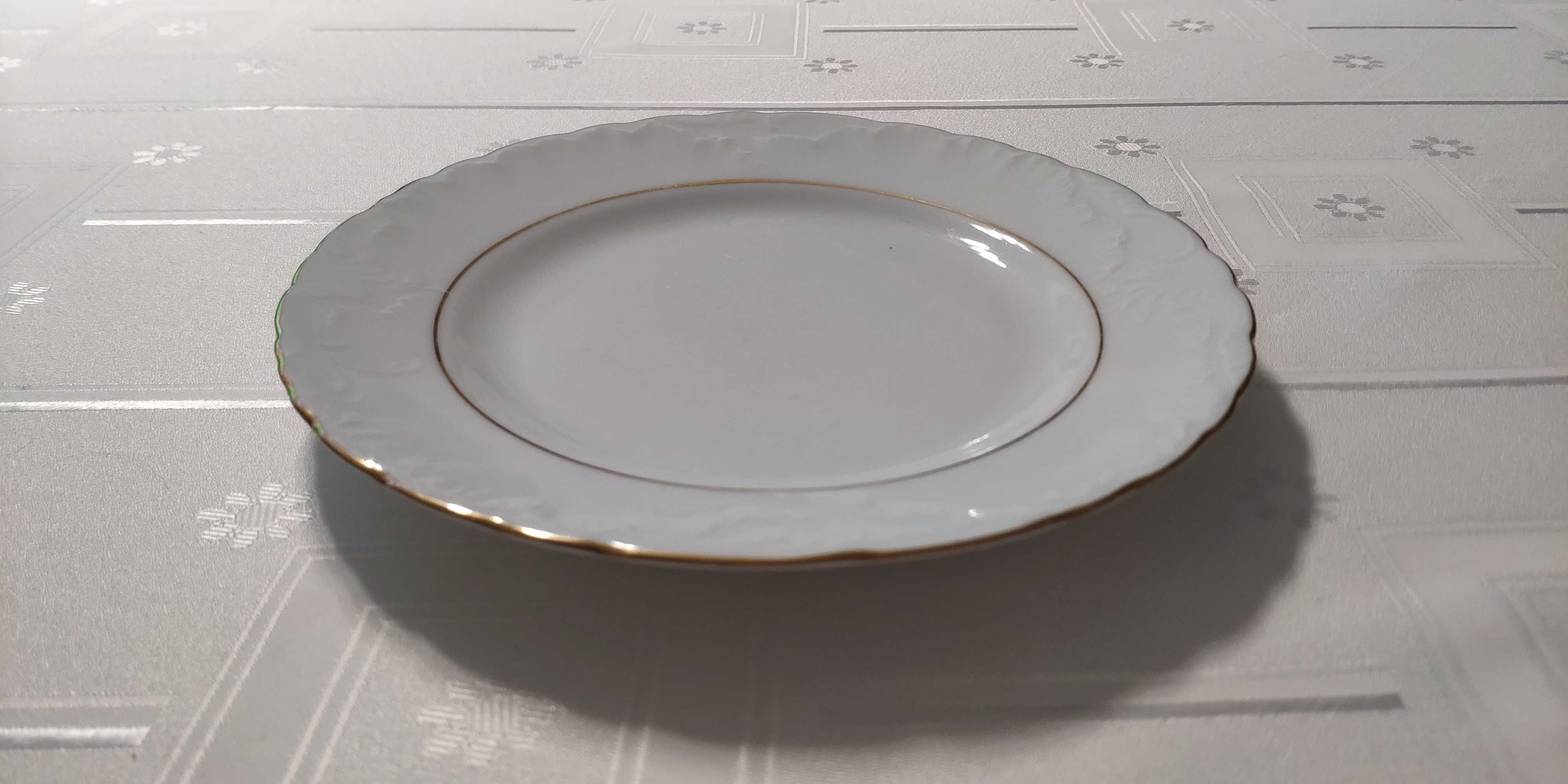 Talerz płytki deserowy 18,5 cm Rococo Złota Linia Ćmielów
