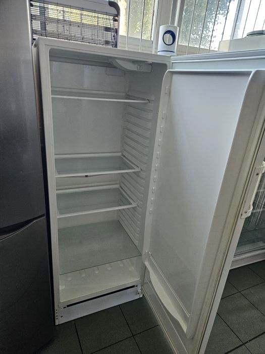 Witryna chłodnicza do gastronomii 175cm lodówka chłodnia