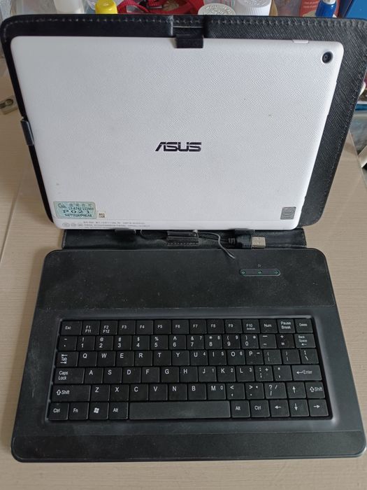 Клавиатура чехол для планшета