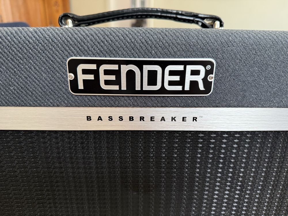 Fender Bassbreaker 15 wzmacniacz lampowy