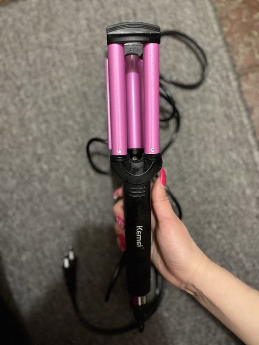 Плойка потрійна Kemei