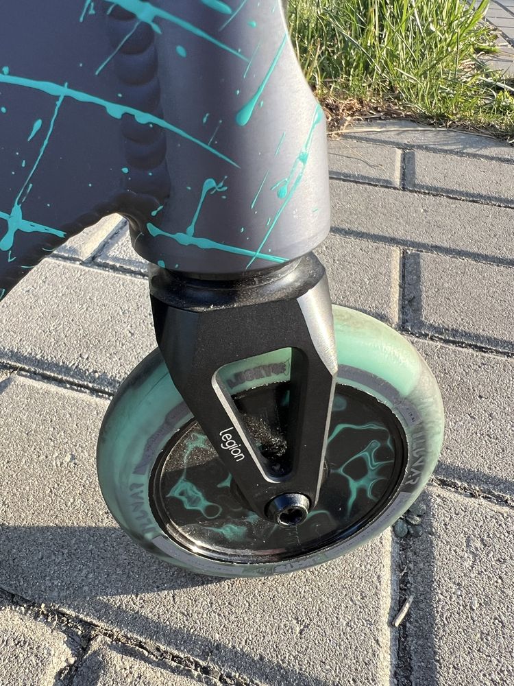 Hulajnoga  wyczynowa Apex doinwestowana zakupione Scootive