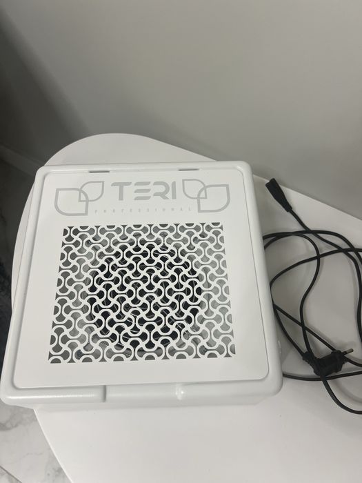 Витяжка для манікюру Teri