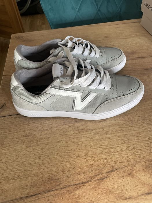 Buty sportowe Vans 42