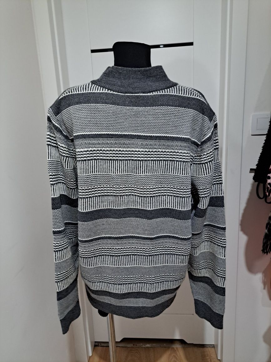 Sweter męski szary