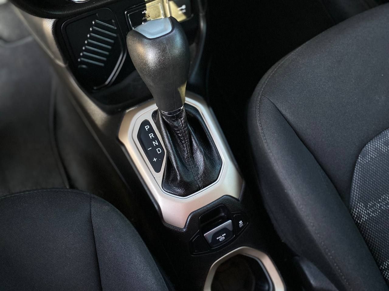 Jeep Renegade №2988 (ВНЕСОК від 15%) Альянс Авто Кривий Ріг