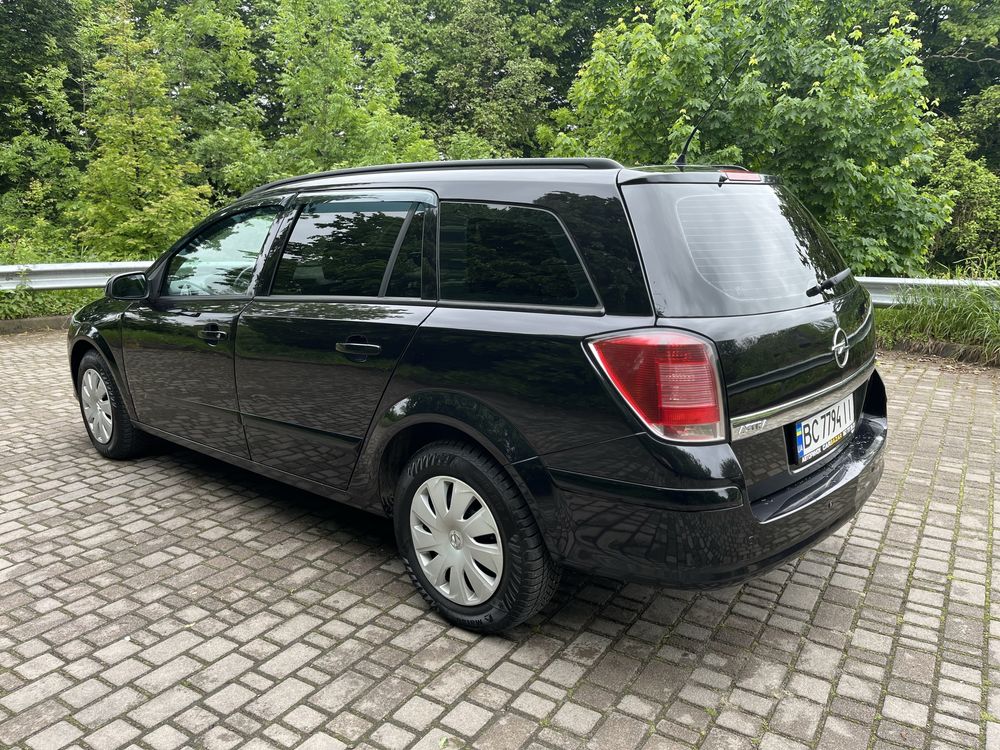 Opel Astra H 1.8 Avtomat