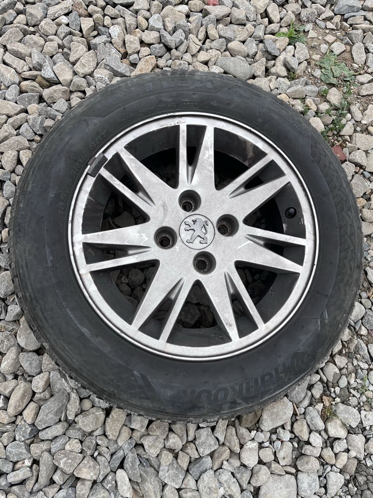Peugeot 207 1.6 hdi 2006r.