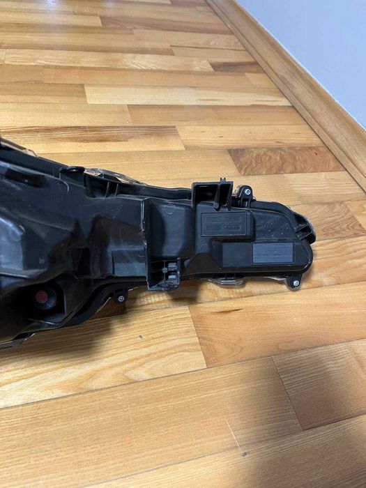 Фара Toyota Corolla 2020-2021 передня ліва