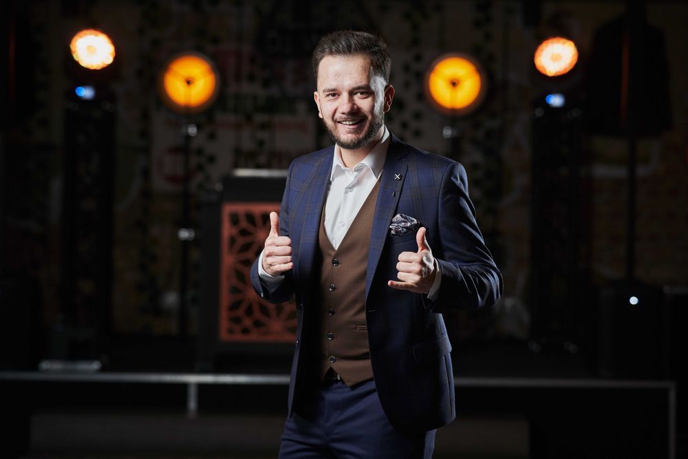 Dj na studniówkę, dj na półmetek, dj na 18 osiemnastkę Dj Amadeo