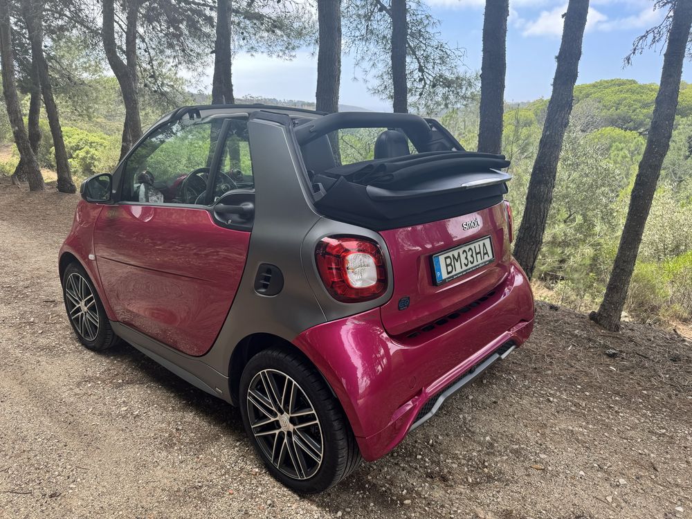Smart FourTwo EQ eletrico Brabus Cabrio (ROSA)