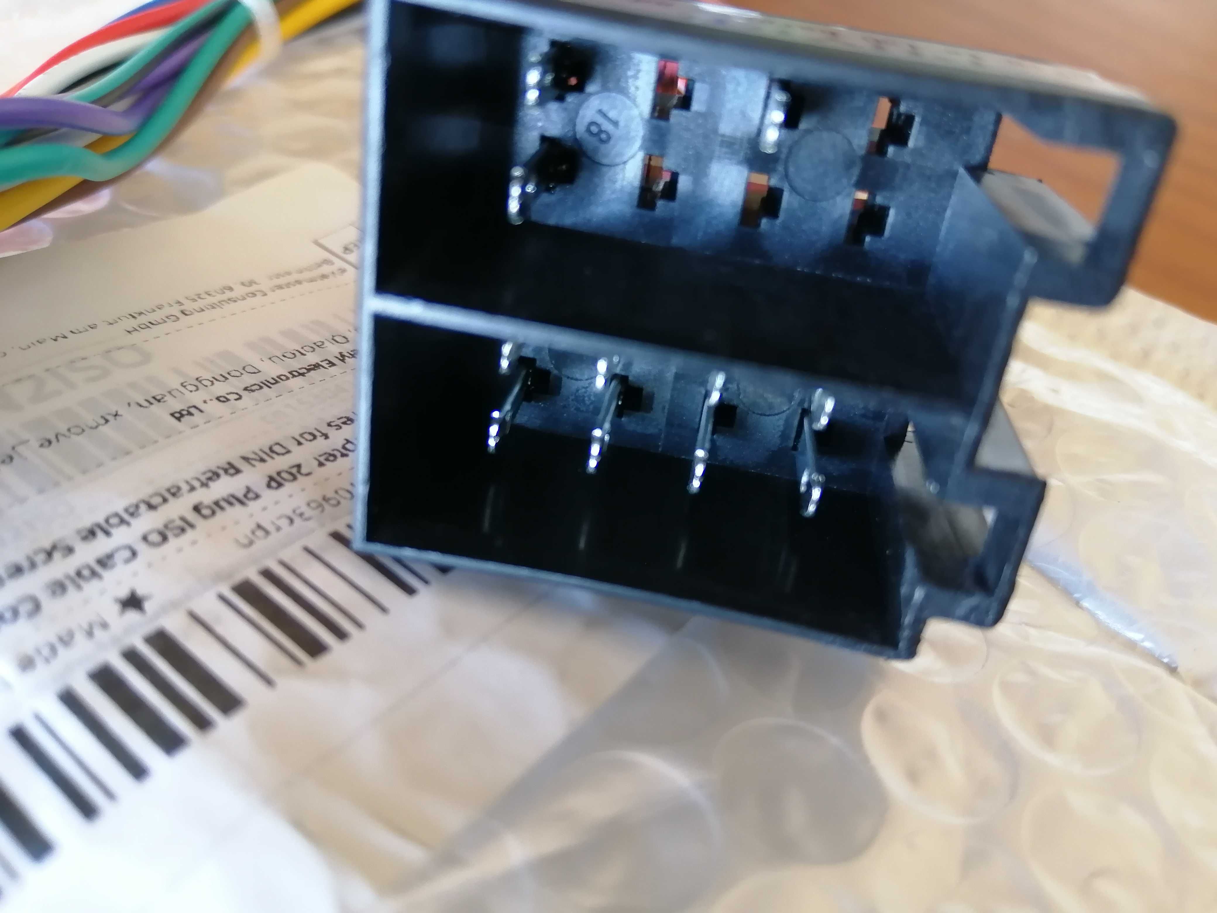 Cabo Adaptador ISO para 20 pinos Autoradio DIN