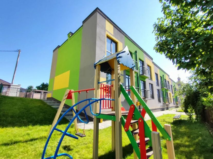 Є Оселя! Будинок (таунхаус) з гаражем. Ремонт, меблі та техніка!