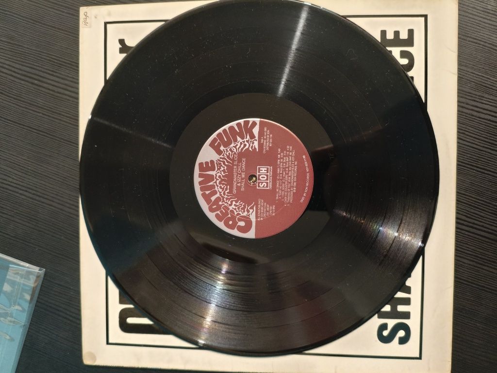 Grand Master Slice & Izzy Chill - Shall we dance LP