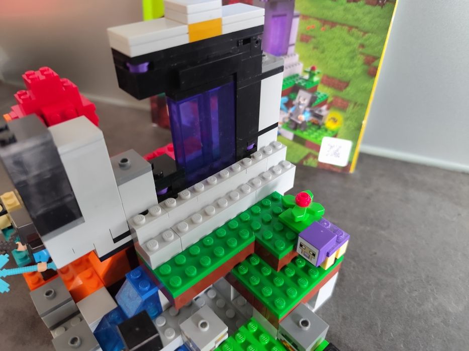 LEGO Minecraft 21172- Zniszczony portal