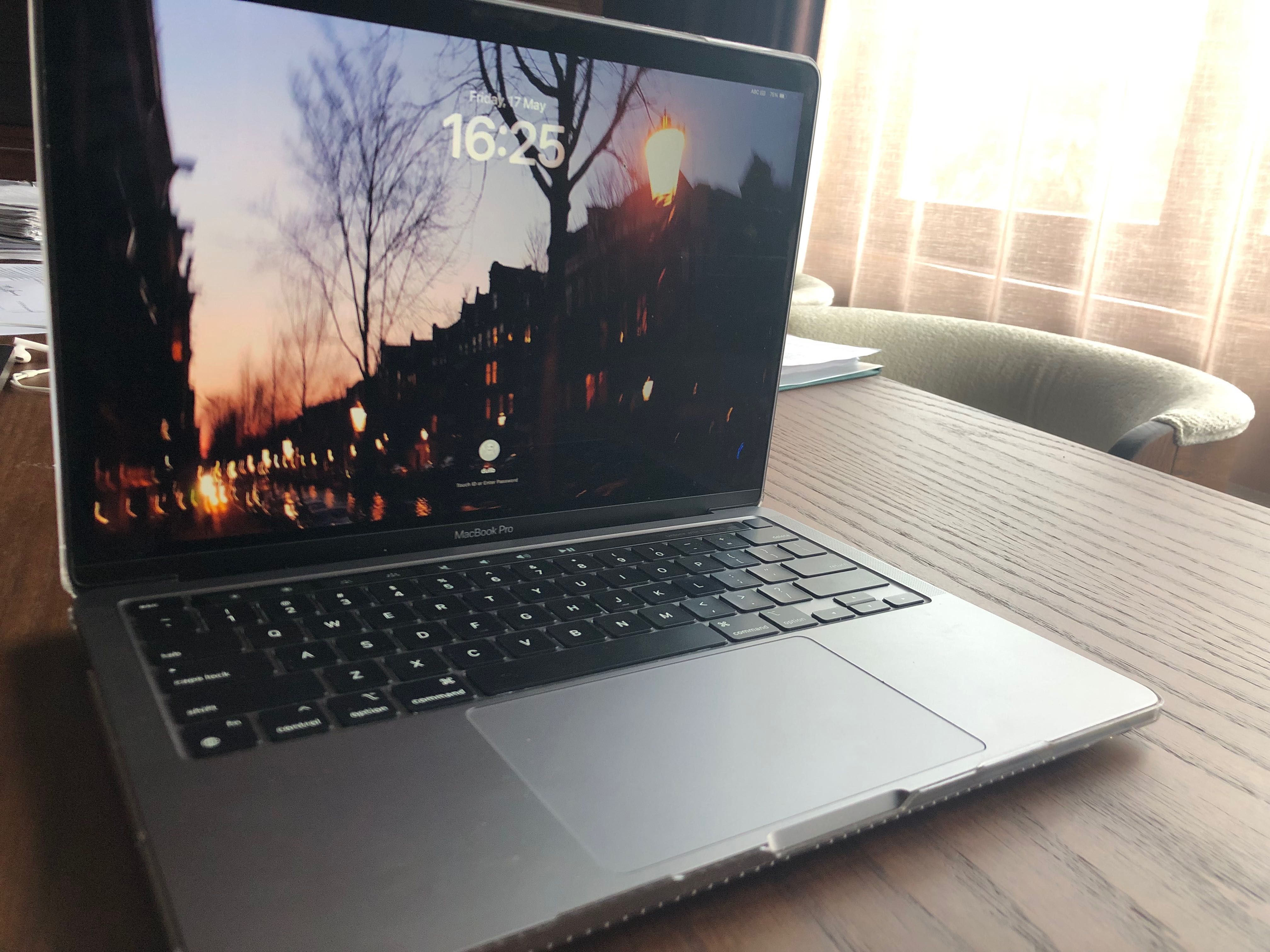 MacBook Pro 2020, M1