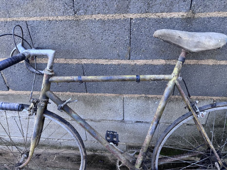 Bicicleta de corrida para restaurar
