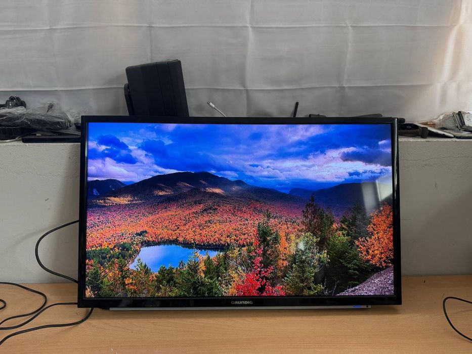 Телевізор Grundig / 37 дюймів / Full HD