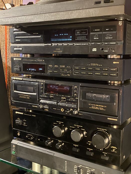 Wieża Pioneer, wzmacniacz A501R,magnetofon CTW -505R, tuner F301 RDS