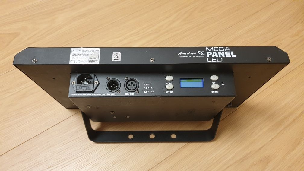 American DJ - ADJ - Mega Panel LED - RGB  - 4 sztuki (tylko komplet)