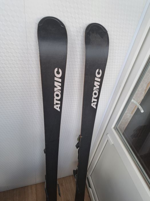 Горные лыжи Atomic 157см. Киев.
