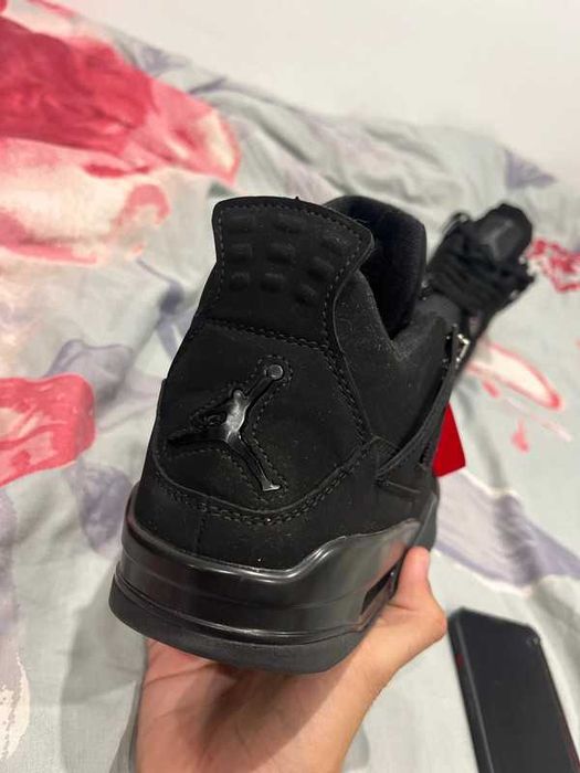 "Buty damskie Trampki"  Jordan 4 Retro Black cat rozmiar 44