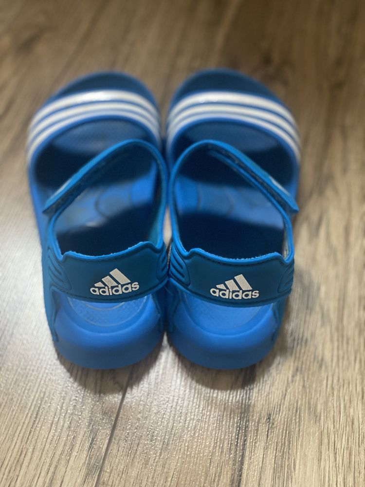 Sandały Adidas 36