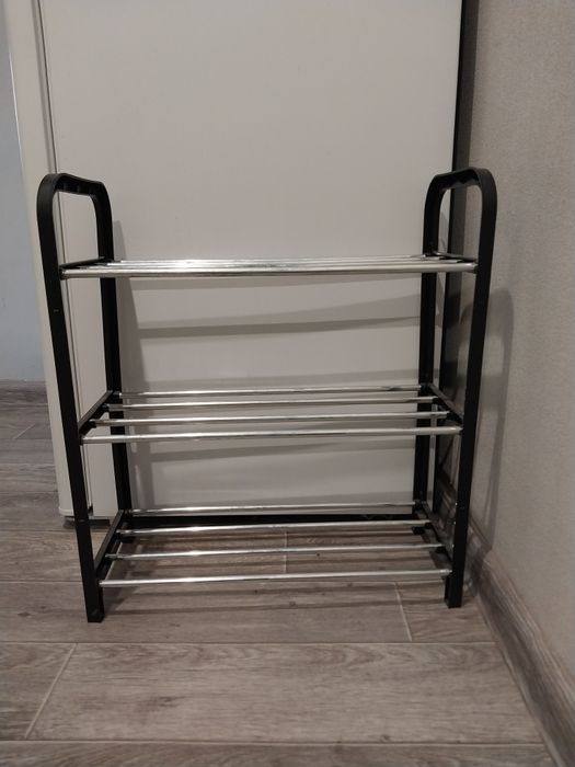 Продам поличку для взуття