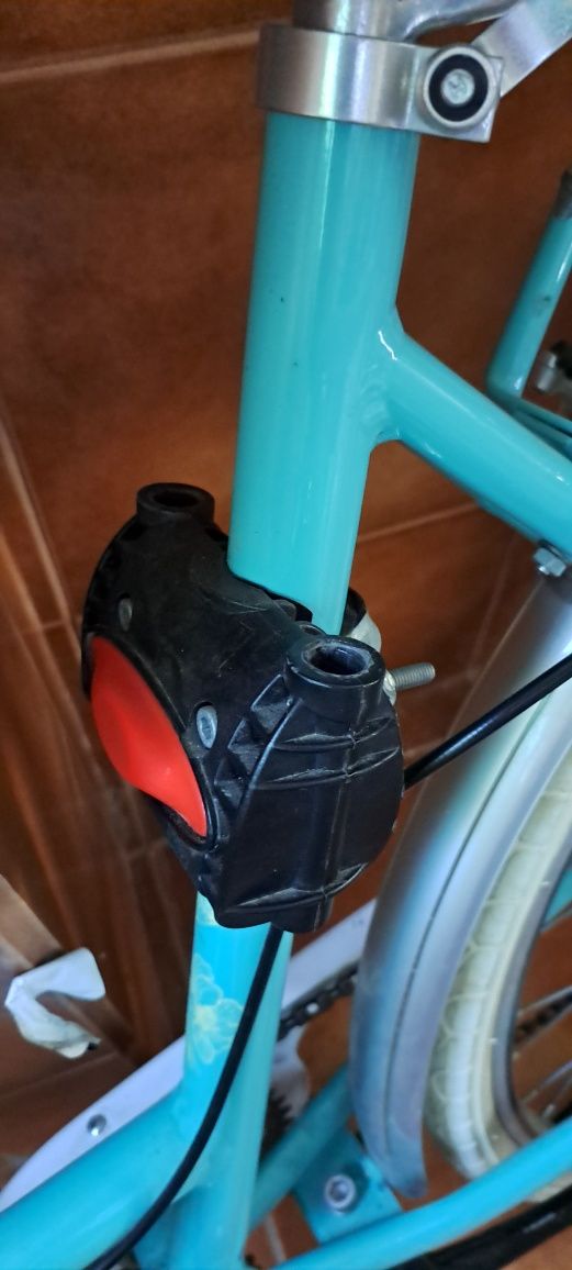 Cadeira bicicleta porta criança Hamax com fixador