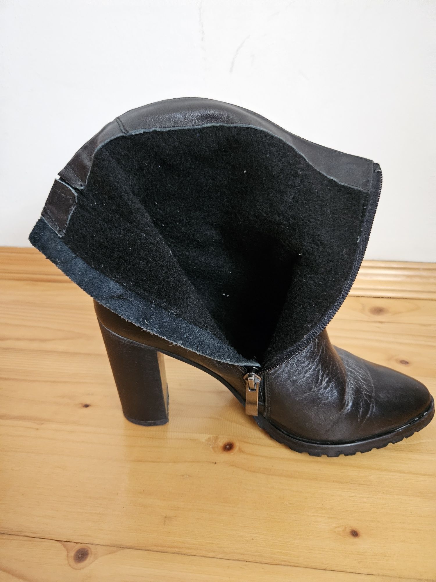 Жіночі шкіряні черевички , демісезонні , 37 розмір