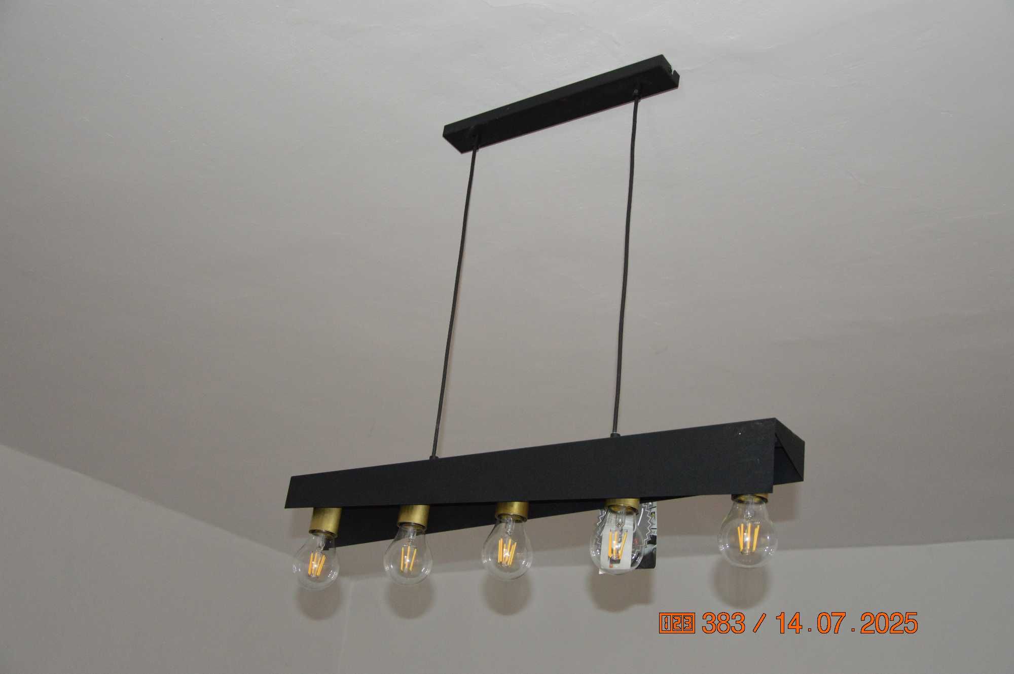 Nowa lampa Żyrandol