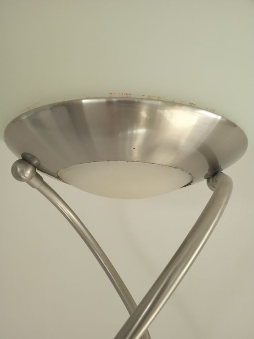 Candeeiro  de pé com 2 focos