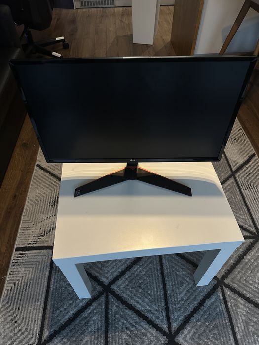 Monitor LG 24 cale 1920x1080