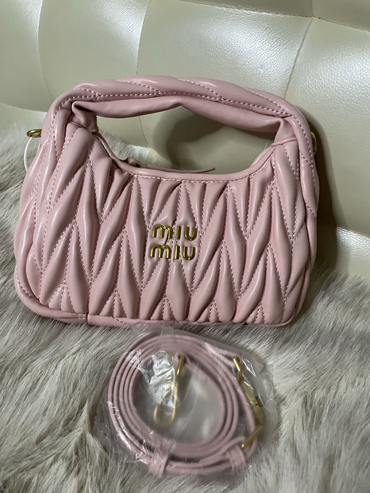Miu Miu новая сумка оригинал