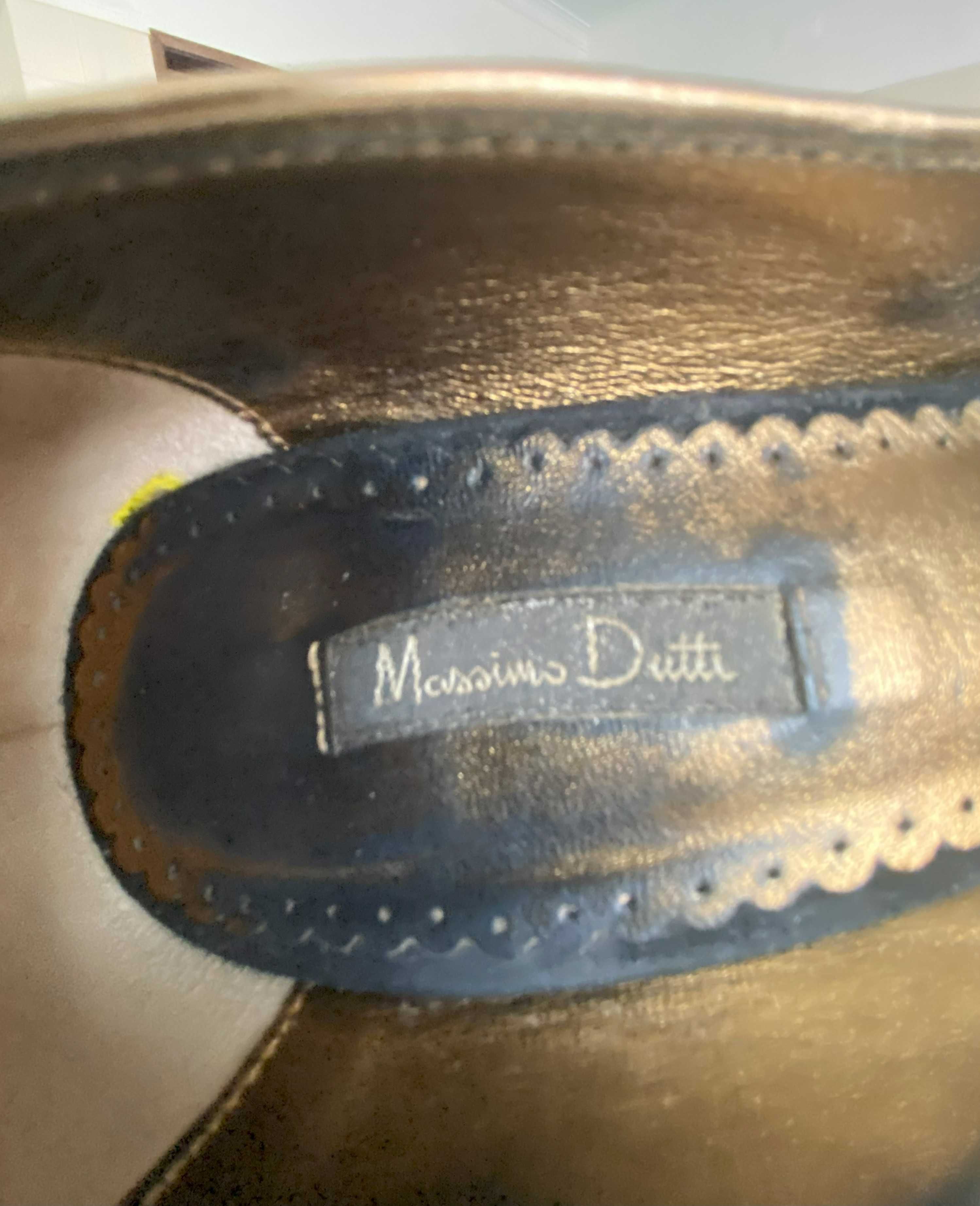 Sapato preto Massimo Dutti