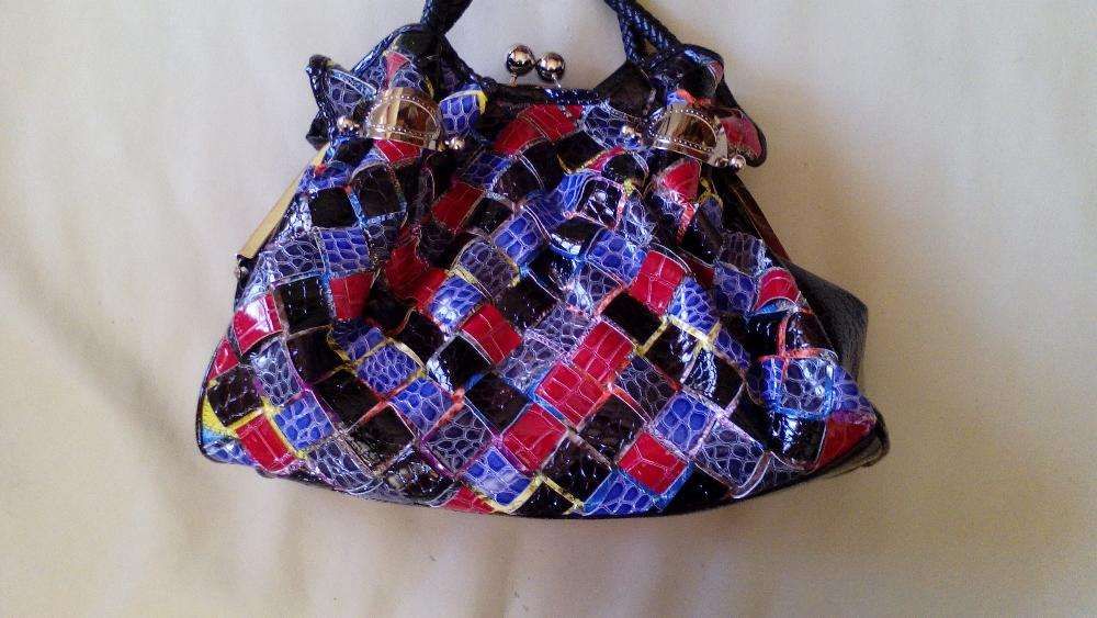 Carteira / Mala de mão Nova