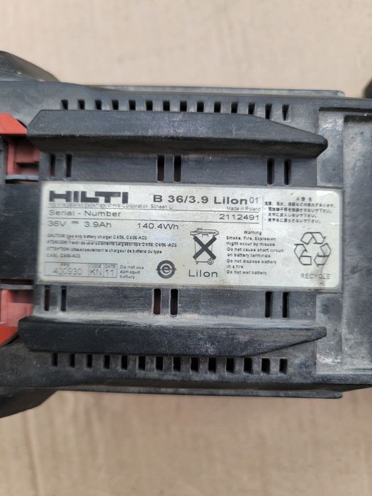 Zestaw Hilti 2x Bateria 3.9Ah 3.0Ah 36V Ładowarka Hilti C 4/36-ACS