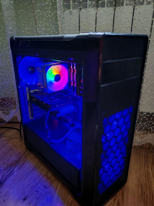 Продам игровой компьютер Ryzen 5 3600, RX 6600XT 8 gb, 16 gb RAM