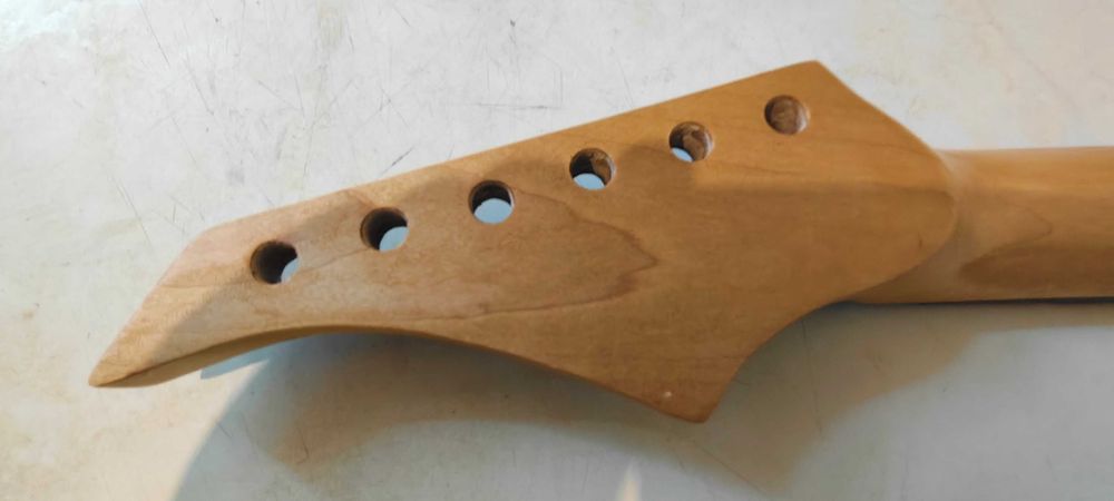Гриф LAG под Floyd Rose