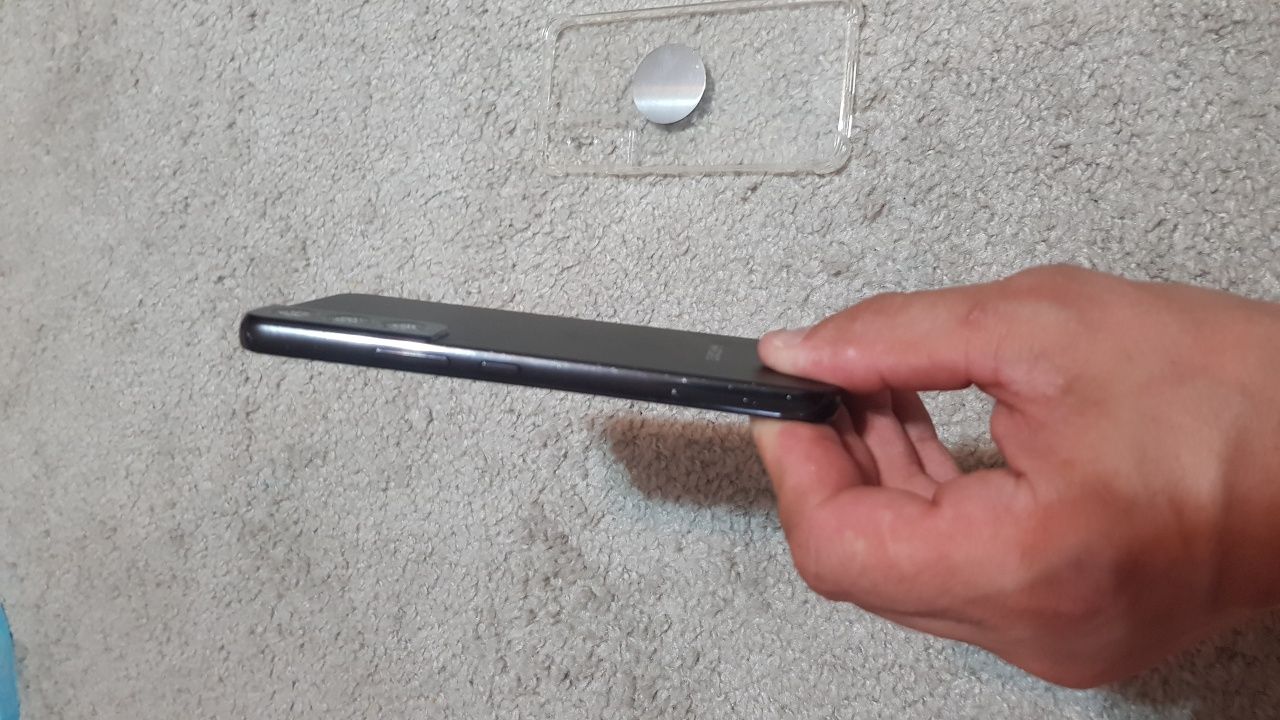 Sprzedam Samsung S22 w bdb stanie