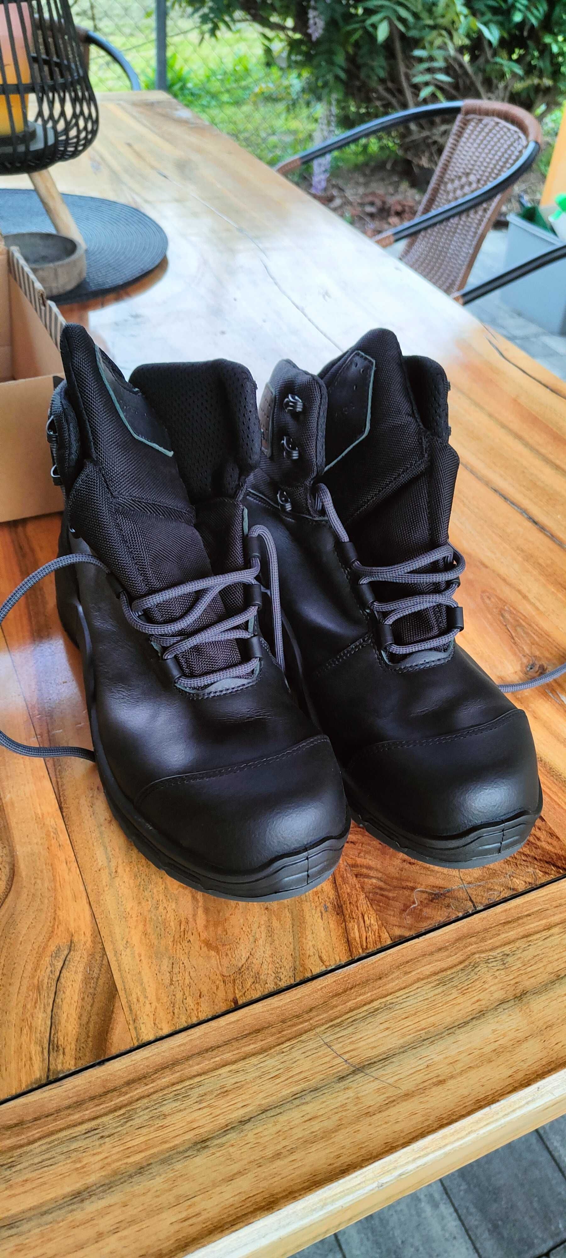 Buty robocze protektor 43 nowe