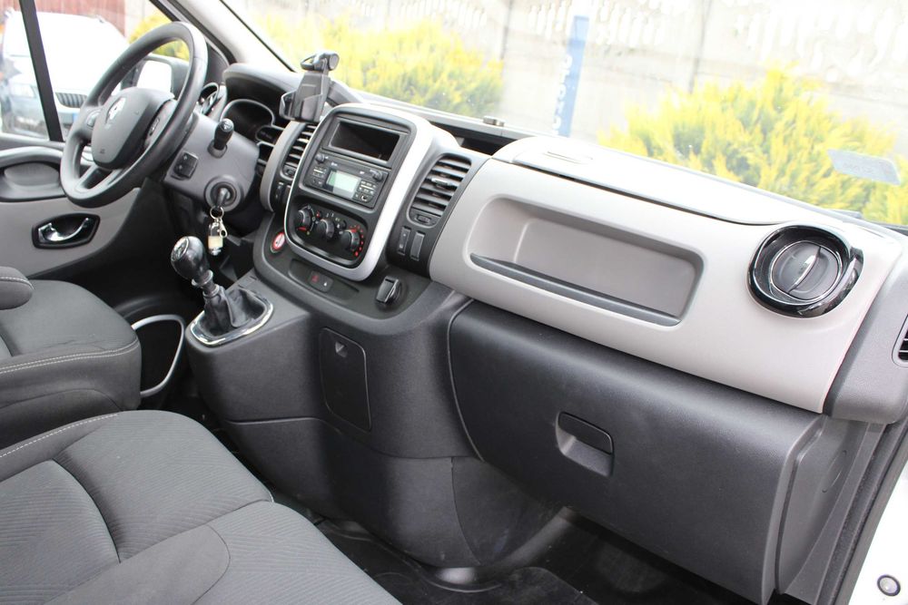 Renault Trafic III L2H1 2018Rok Przebieg 112652KM Salon PL VAT-1