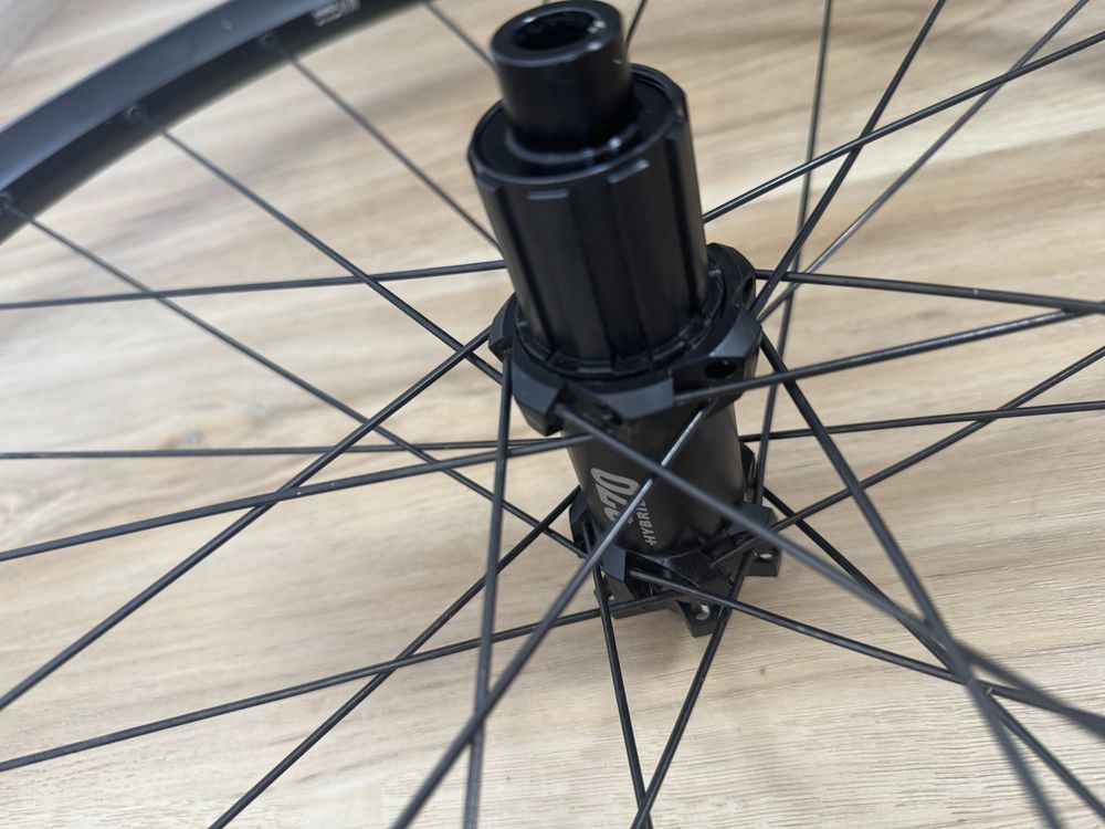 Características DT Swiss H 1900 Spline 30 29´´ 6B Disc Tubeless